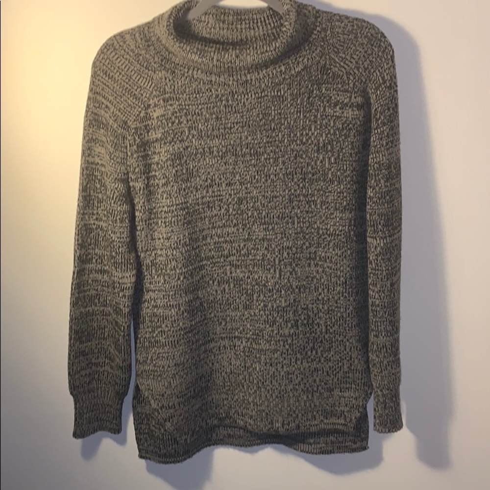 Pomandère Sweater - Picture 3 of 6